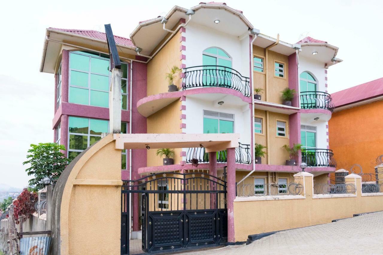 Relief Motel Fort Portal Ngoại thất bức ảnh